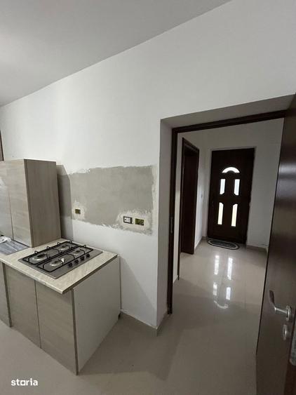 De vanzare casa ?i teren, suprafata teren de 1090mp, P+E - 19