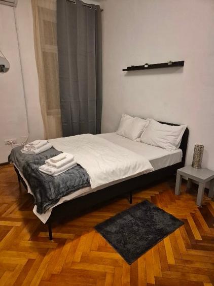 Apartament ultracentral - 4