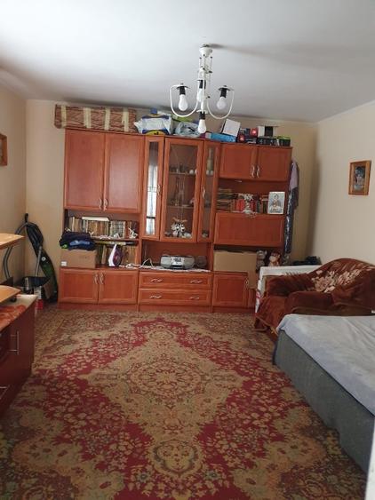 Casa locuibila cu garaj si 500mp de teren in Dorohoi ,Cartierul Garii - 5