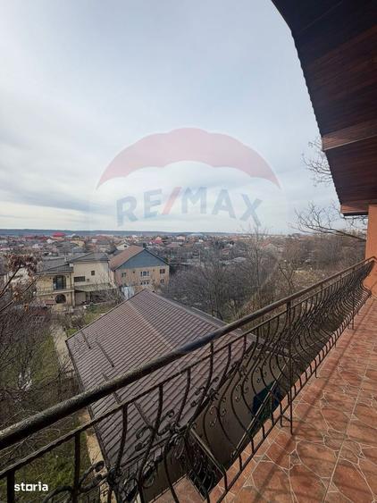 Casa P+E in zona Parcul Nicolae Romanescu, 450mp teren, 4 dormitoare - 6