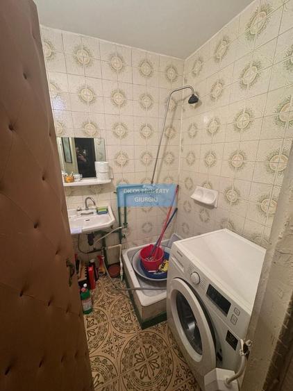 Apartament 4 camere de vânzare – zonă Școala 8 - 11