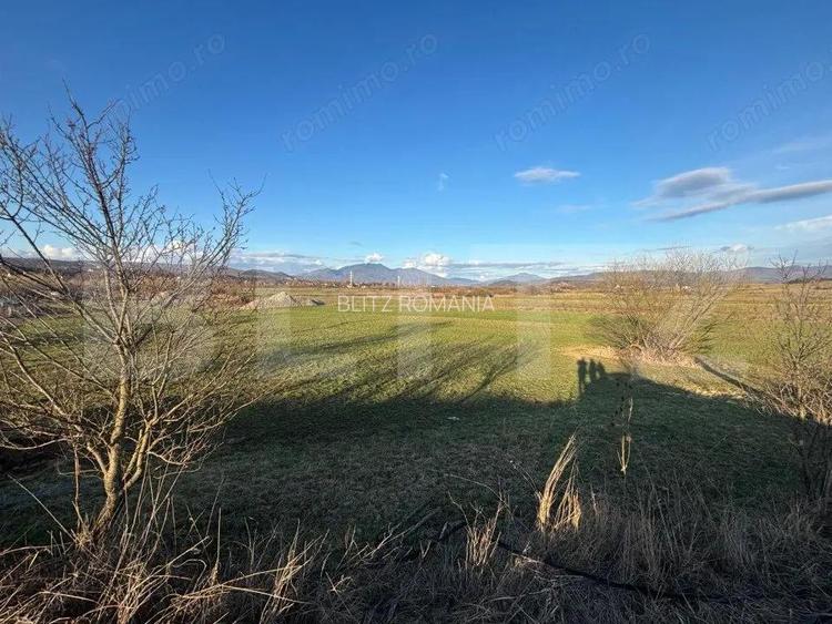 Teren extravilan 1000 mp, zona Livezile Teren extravilan 1000 mp, zona Livezile