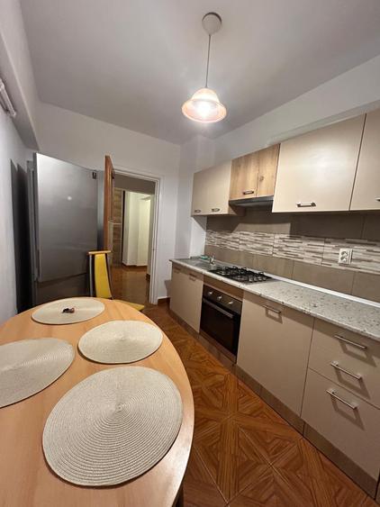 Apartament 2 camere decomandat de închiriat, Sat Vacanță – Campus Universitate - 20