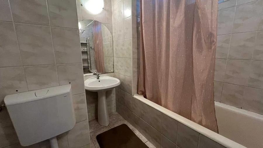 Apartament 2 camere, 51mp, etaj intermediar, zona Hotel Royal - 6
