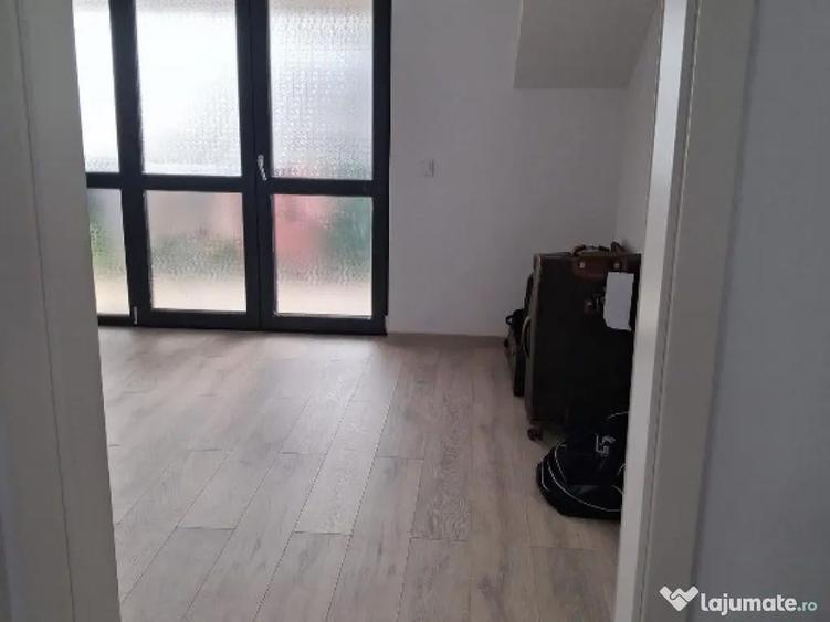 Apartament 2 camere, decomandat - zona Sanpetru - 8
