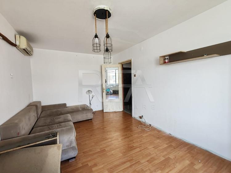 2 camere, decomandat, bloc din 1981, anvelopat-Gorjului,  Str Cetatea de Balta - 1