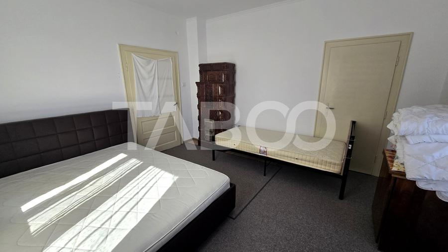 Casa individuala de vanzare 3 camere 2 bai si garaj Piata Cluj - 6