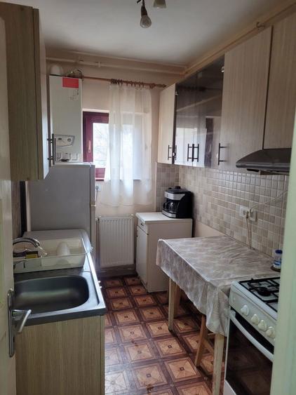 Inchiriez apartament, Centrul Civic Brasov - 3