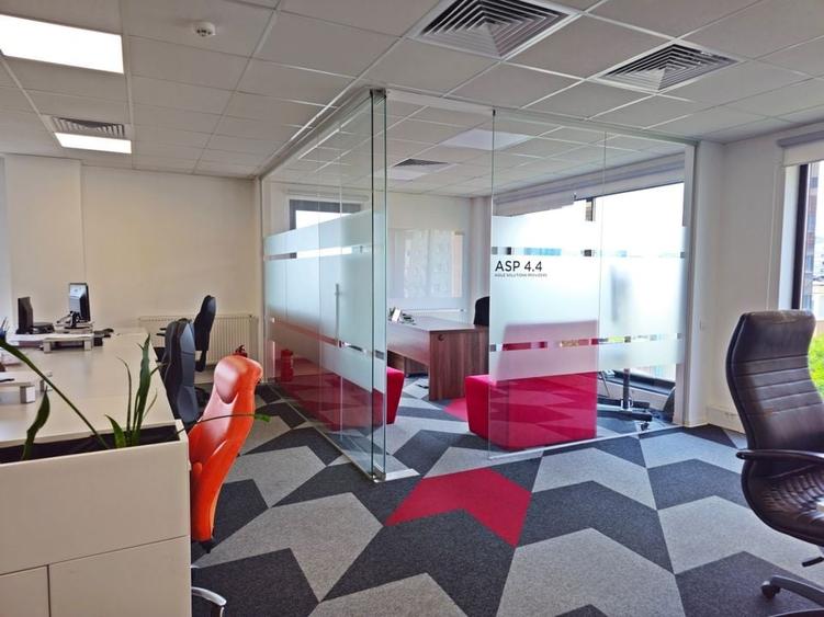 Spatiu modern de birouri, mobilat, terasa, parcari - 2