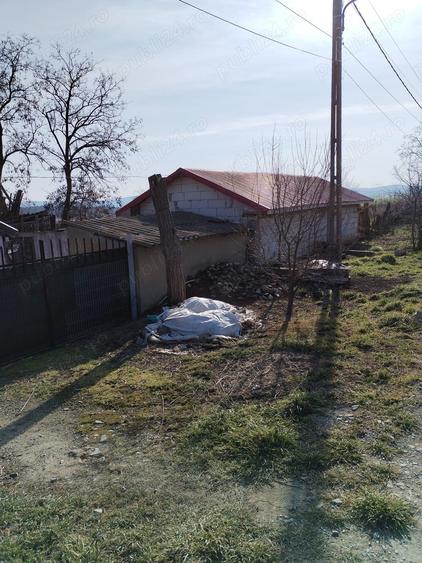 Casa batraneasca cu teren 4800m - 5