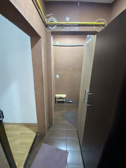 Garsoniera Pitesti Etajul 1 Cu Centrala pret 53000 - 4