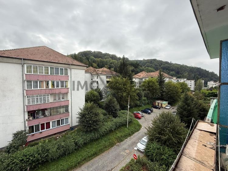 Apartament cu 3 camere, 62mp, zona OMW  Sighisoara - 9