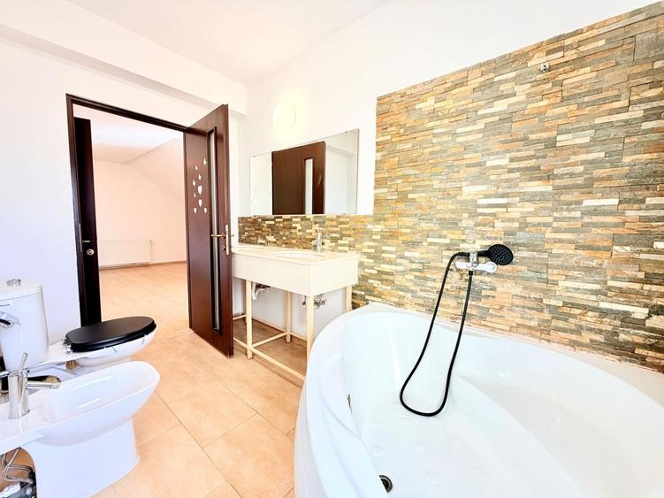 Duplex luminos si spațios, cu garaj, in zona Mehala - Ronat - 12