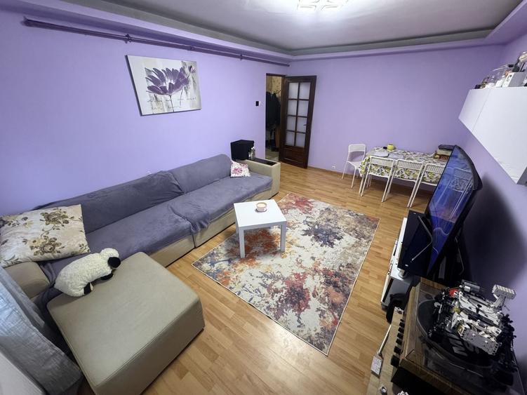 Apartament 3 camere Poarta 6 - 2