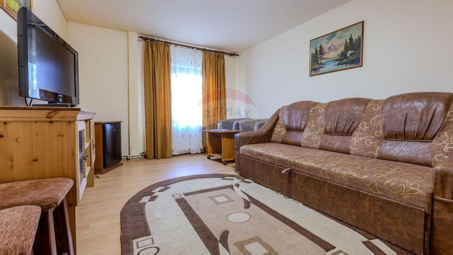 Hotel / Pensiune cu 10 camere de vanzare/Vama Buzaului - 52