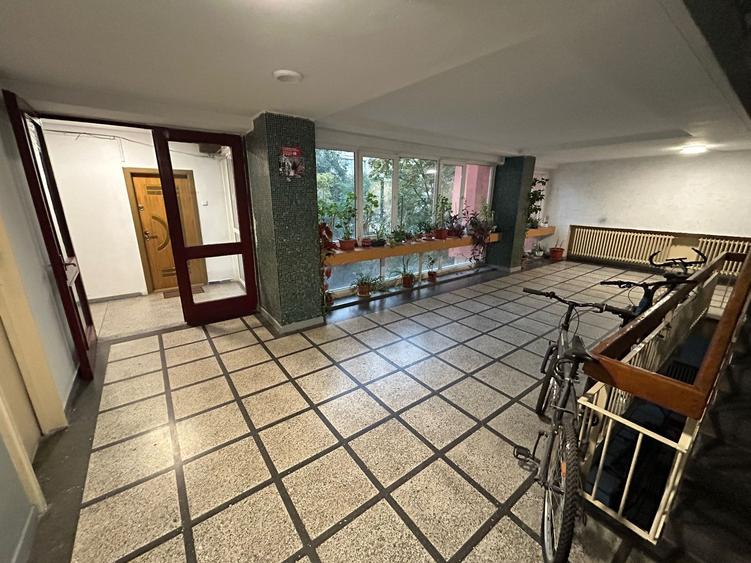 Titan Garsoniera 31 Mp Etaj 4 7 Min Metrou Bloc Reabilitat - 20