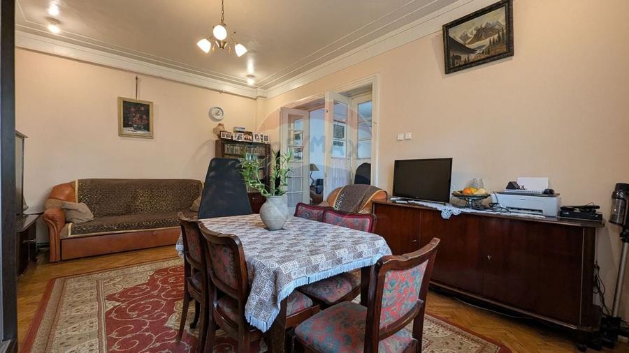 Vânzare Casă / Vilă cu 11 camere  în zona Iancului - 4