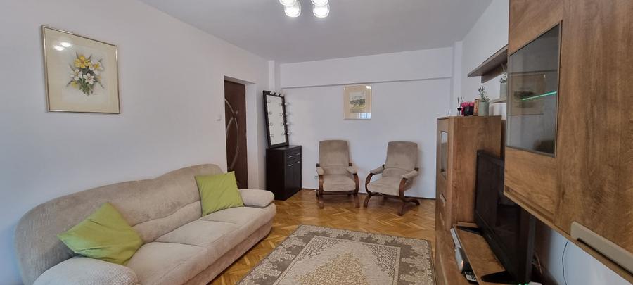 Închiriez apartament 2 camere ultracentral - 3