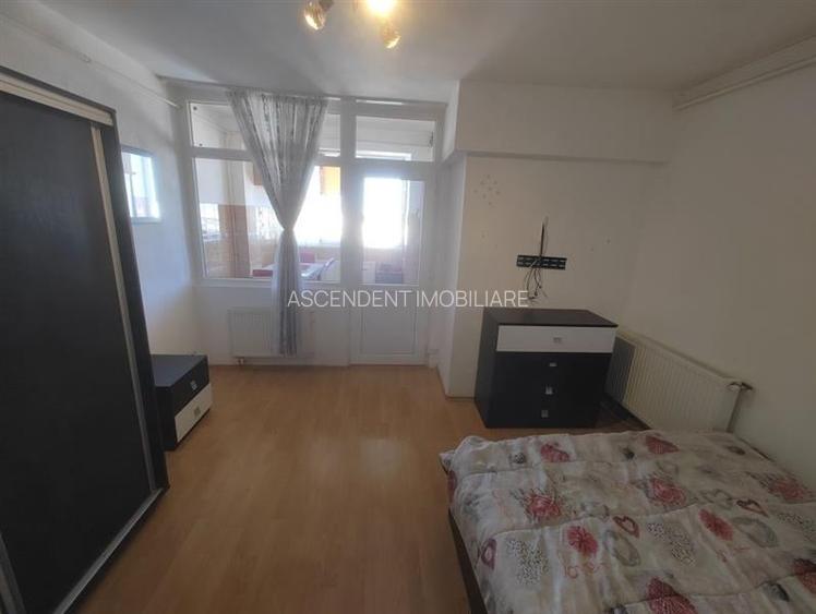 Garsonieră decomandată în Noua Garsonieră decomandată în Noua