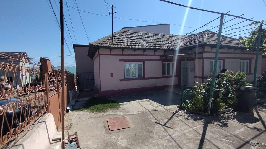 Teren pentru casă verde langa promenada din Ovidiu - 1