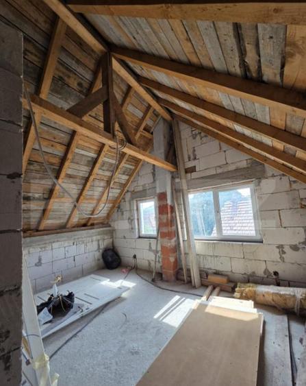 Casa de vanzare 120 mp, 3 camere + living, terasa, pa - 3