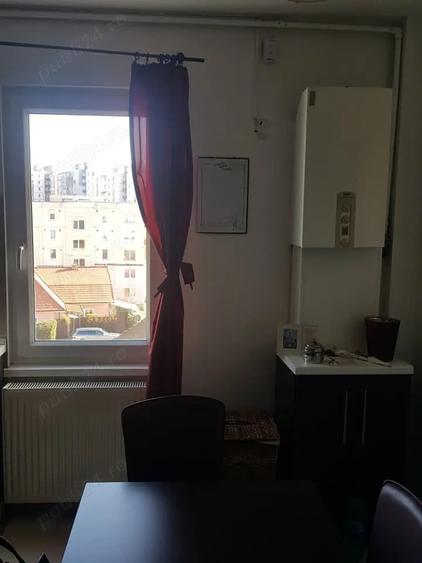 Inchiriez apartament 2 camere in Targu Mures, strada Gloriei - 5