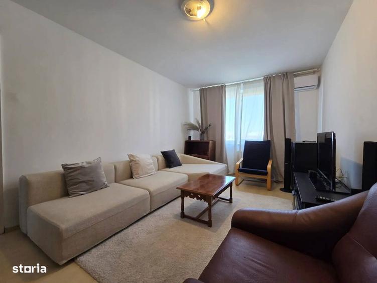 Apartament cu 3 camere decomandat în Titan