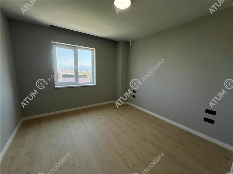 Penthouse cu 3 camere 2 bai si 2 terase zona Calea Surii Mici din Sibi - 15