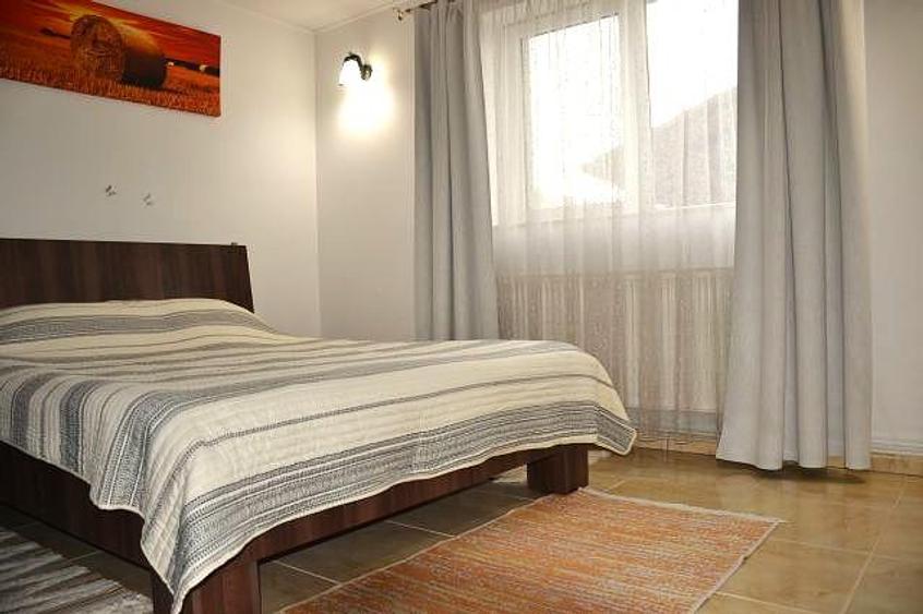 Vanzare Casa, la cheie, mobilata utilata, Branesti - 15 km de Targoviste. - 10