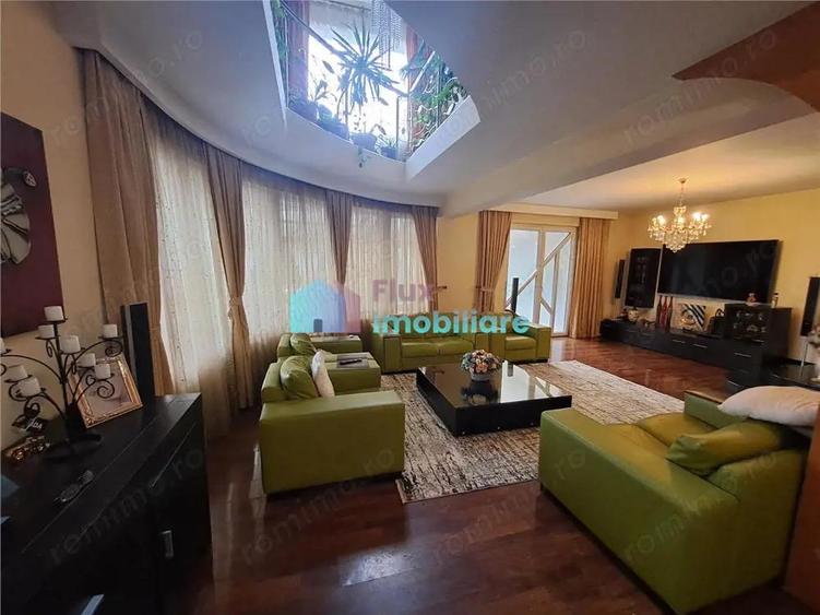 Vila cu 20 ari teren in Scheia - 2