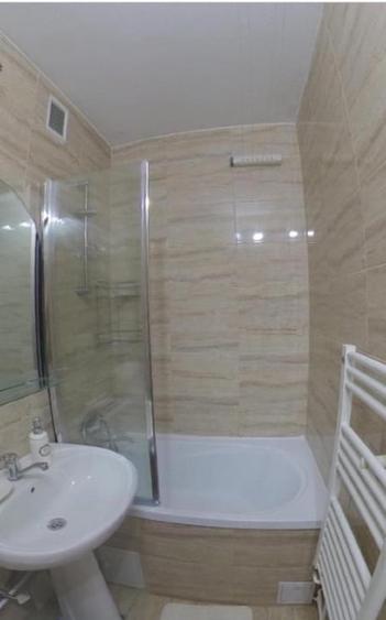 Aparatament 2 camere de vânzare în zona liniștită - 5