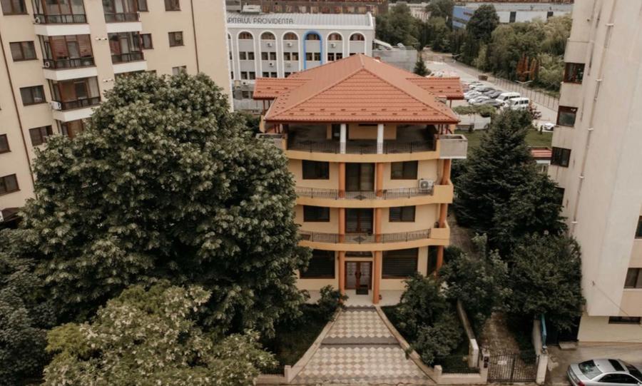 Spațiu comercial, de 116 mp, în Cug