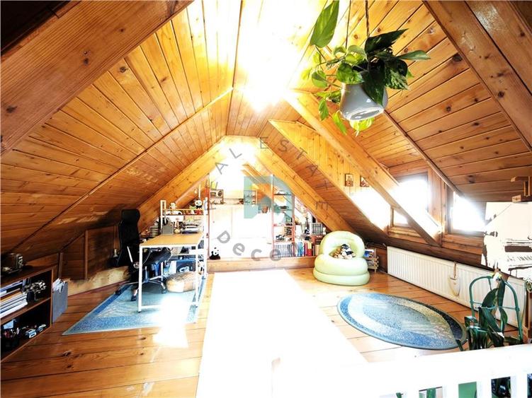 Casa 3 camere de vanzare,  Brasovul Vechi - 17