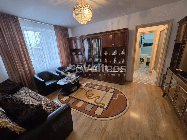 Re?i?a, apartament 2 camere, 56 mp, zona Universitate - 1