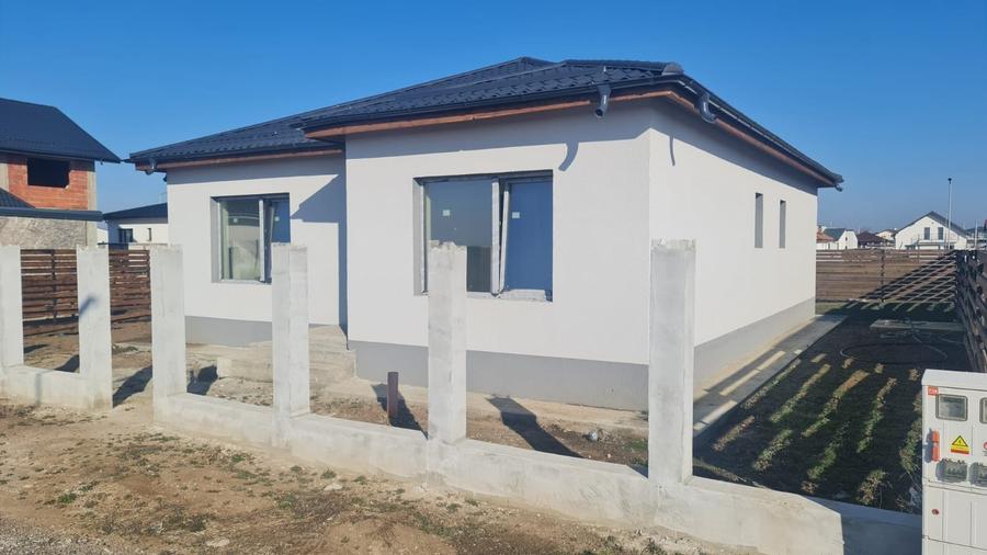 CASA  - COMUNA BERCENI - 4