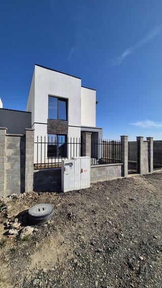Casa tip duplex Giroc - 1