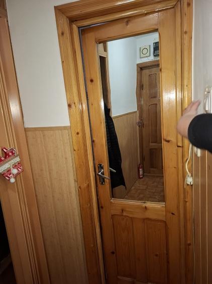 Vind apartament cu 2 camere intre  et 2/4 zona 2 stejari incalzire ENTEL 62000 E - 6