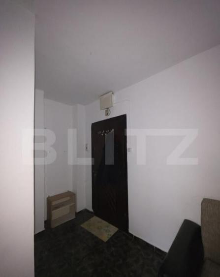 Garsoniera, 22 mp, zona Democratiei - 4