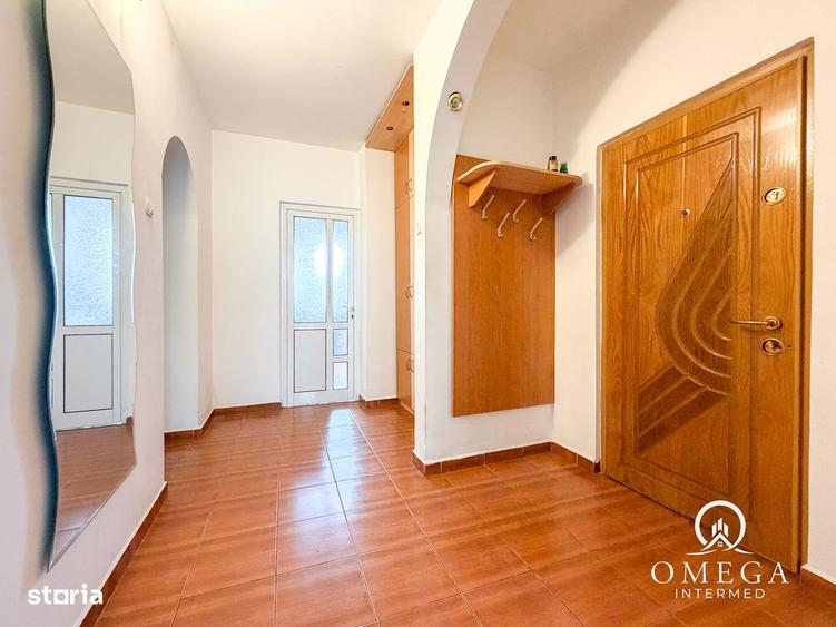 3 camere Decomandat Podu Ros Etajul 3 - 6