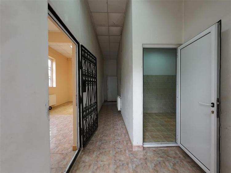 FILM! Spatiu comercial pe 150mp, compozitie adaptabila, Central, Covasna - 21