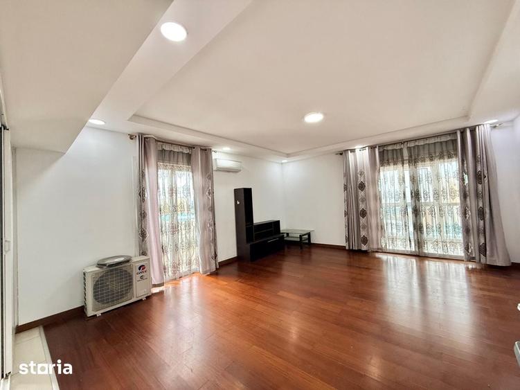 Apartament cu 3 camere în Ștefăneștii de Jos