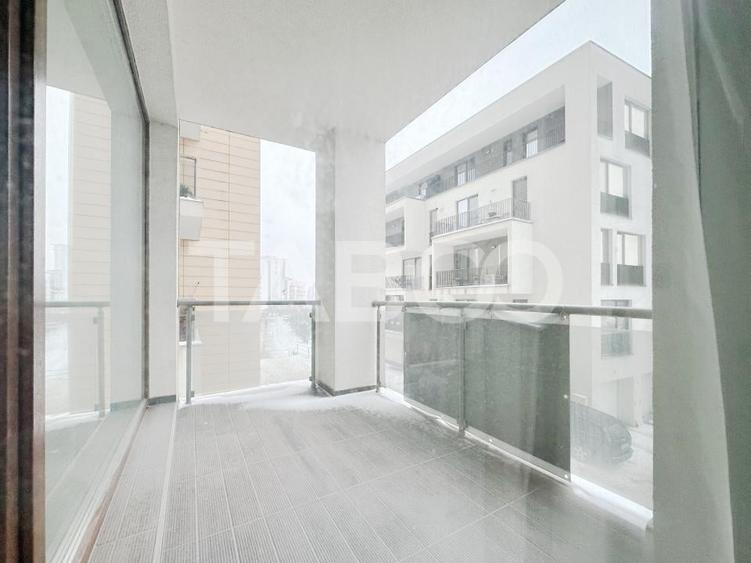 De vanzare apartament cu 3 camere 2 bai la cheie Gheorgheni bloc nou - 12