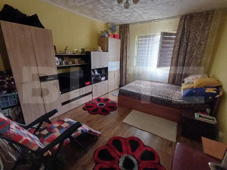 Apartament cu 2 camere, decomandat, 41 mp, parter, mobilat ?i utilat, zona 9 Mai - 5