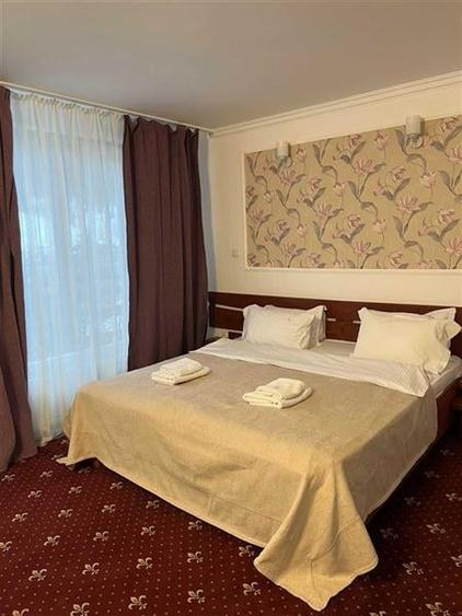 Pensiune eleganta, cu 12 camere, P+2E+M, Predeal, Brasov - 2