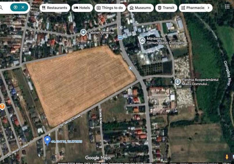 Vanzare teren Ciorogarla - zona manastire - 1