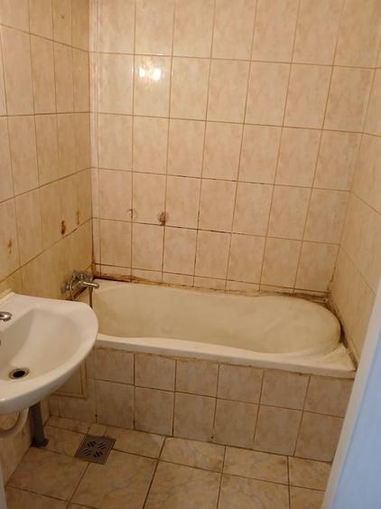 Apartament cu 3 camere semidecomandat în Kogălniceanu
