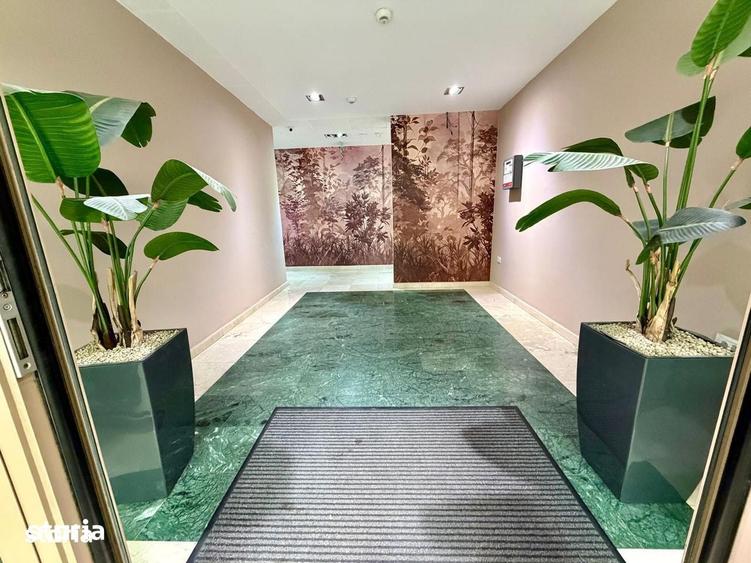 Apartament cu 3 camere semidecomandat în 13 Septembrie