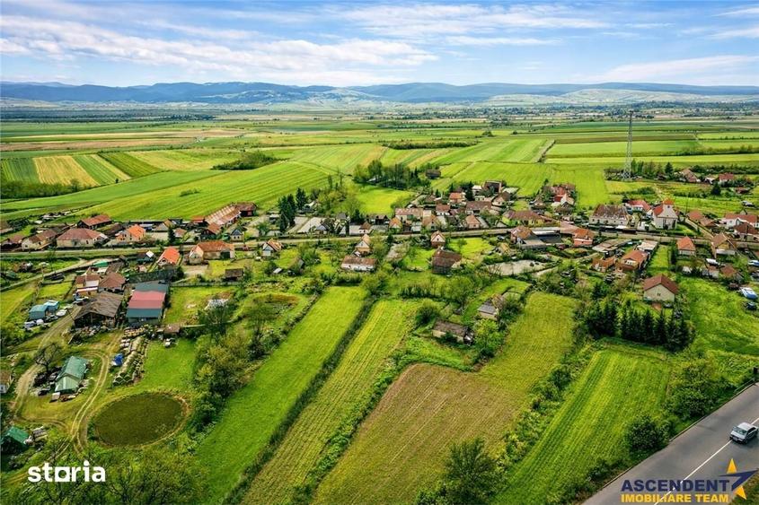 Teren de 4831 mp, în Boroșneu Mare