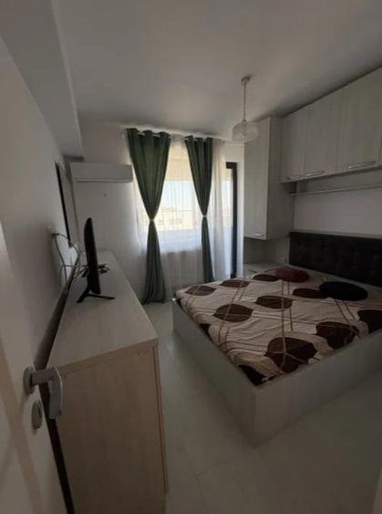 Apartament cu 2 camere semidecomandat în Cug