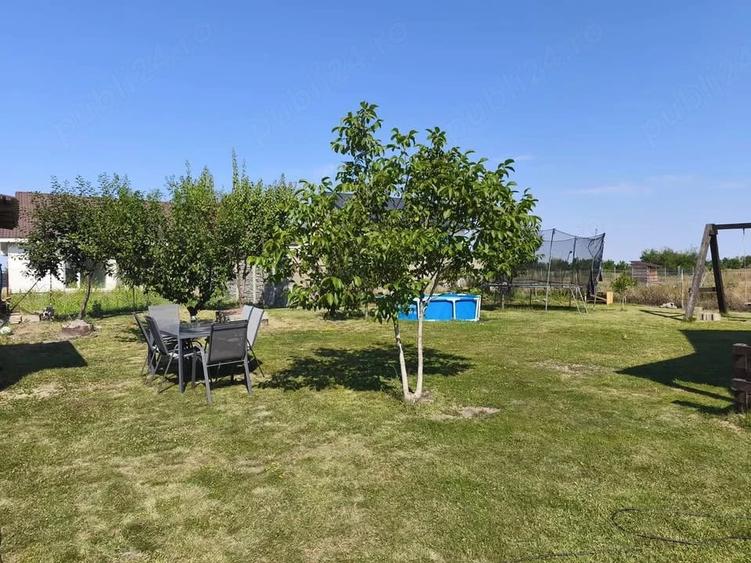 Casă cu Teren 880 Mp în Dudeștii Noi